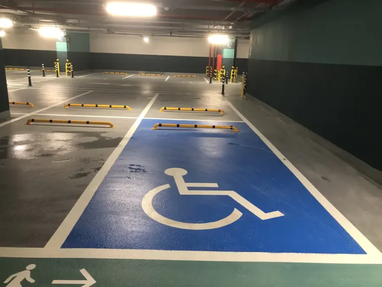 Kapalı Otopark Engelli Park Alanı İşaretleme
