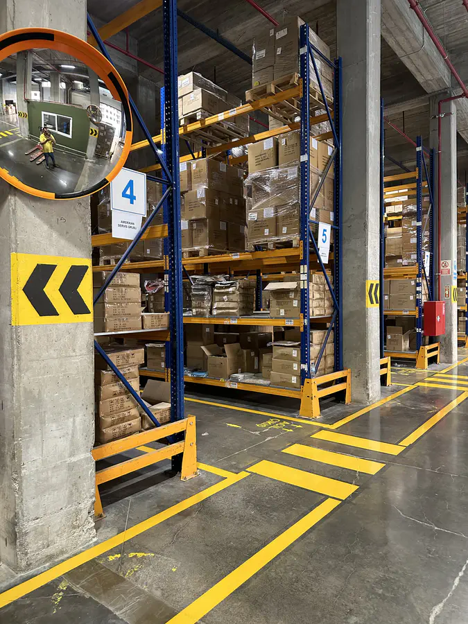 Güvenlik Koridoru Çizgileri