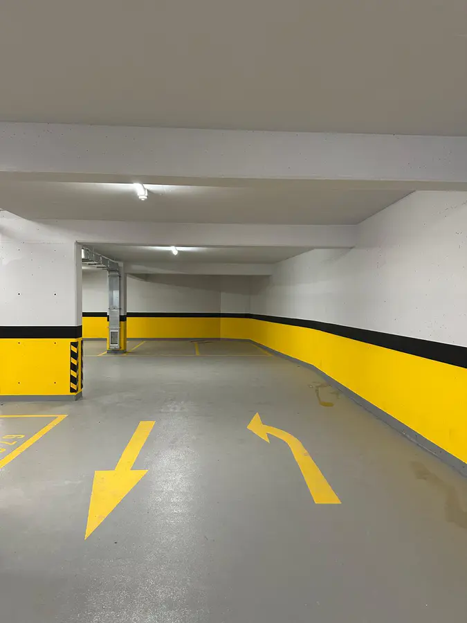 Kapalı Otopark Zemin Çizgi Uygulamaları