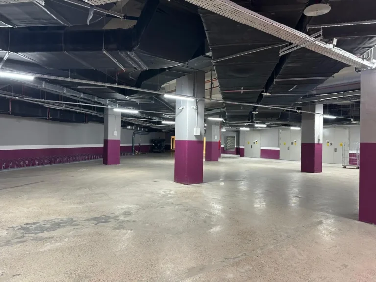 Kapalı Otopark Boyama