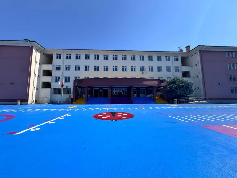 Okul Bahçesi Zemin Oyun Alanı Çizgileri