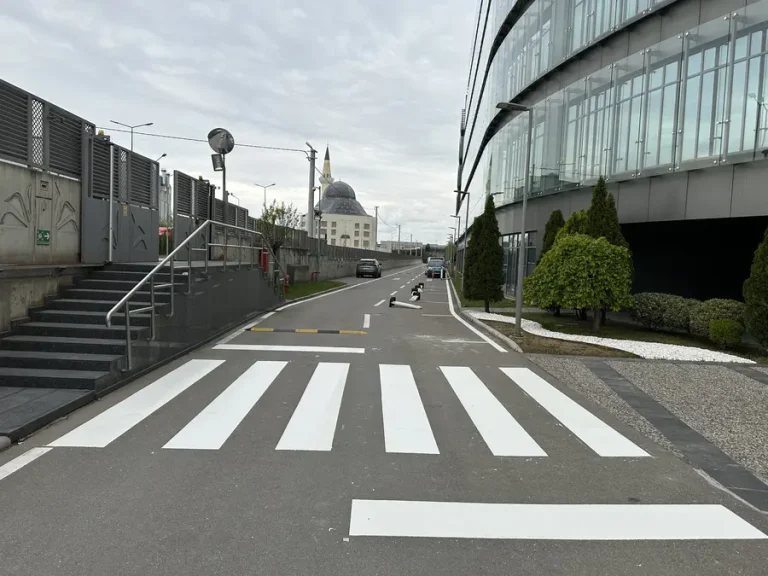 Otopark Yaya Yolu Çizgileri