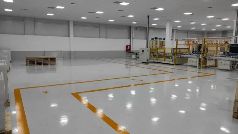 Fabrika İçi Epoksi Zemin Kaplama Hizmeti