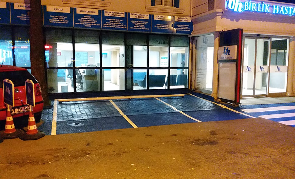 SAĞLIK HİZMETLERİNDEKİ ZEMİNLERDE EPOKSİ KAPLAMA hastane epoksi uygulamasi 1