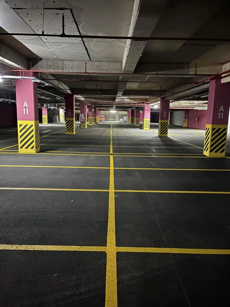 Kapalı Otopark Boyama