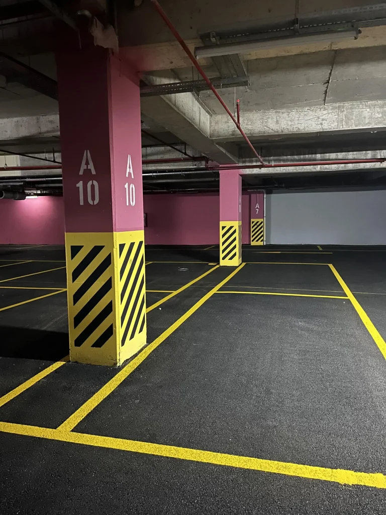 Kapalı Otopark Boyama