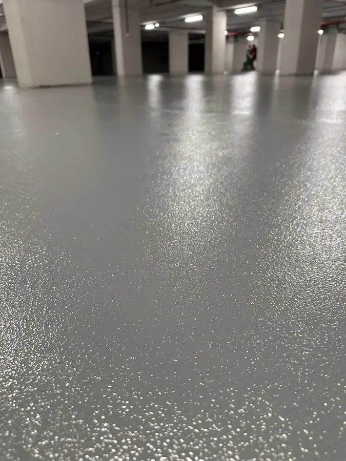 Zemin Epoksi Portakal Desenli Boyama ve Kaymaz Yüzey Çözümleri