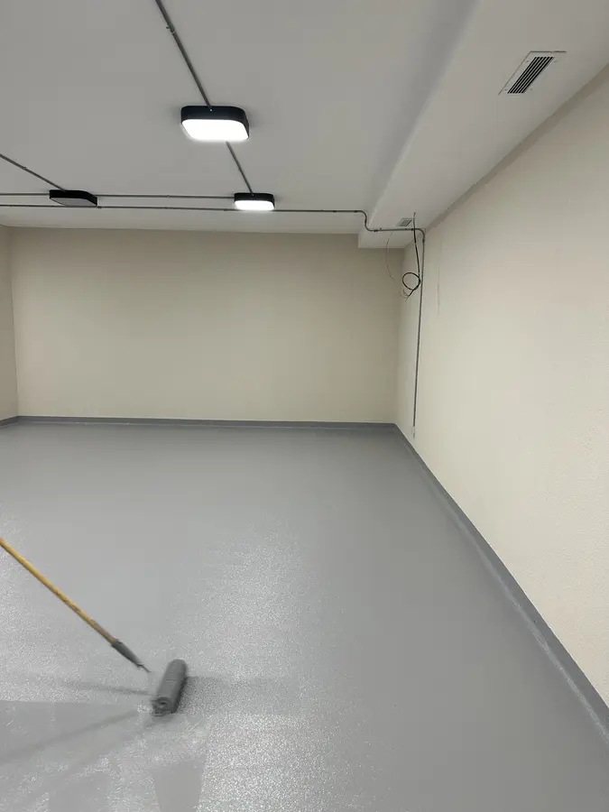 Zemin Epoksi Portakal Desenli Boyama ve Kaymaz Yüzey Çözümleri