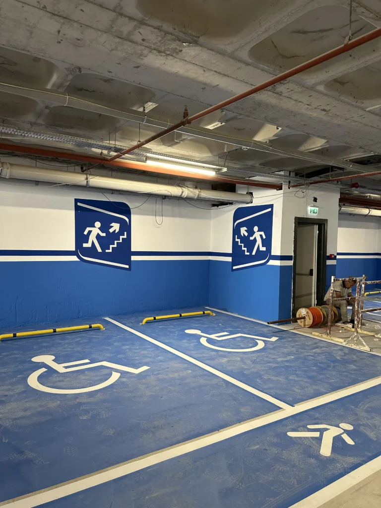Kapalı Otopark Engelli Park Alanı İşaretleme
