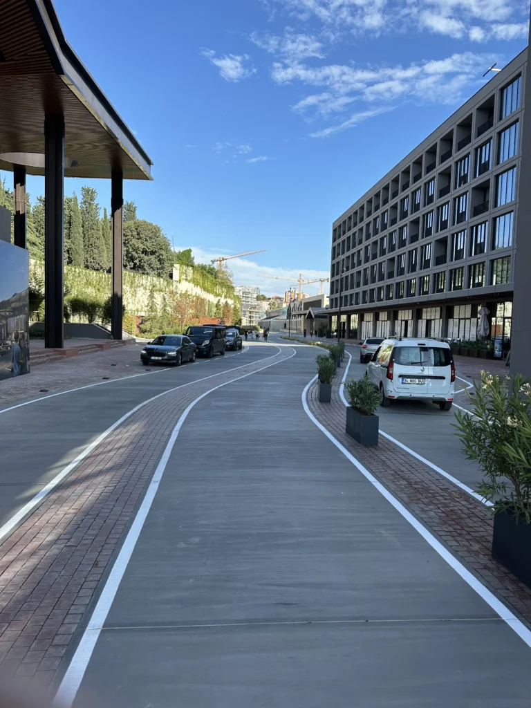Açık Otopark Boya ve Yenileme Çalışmaları