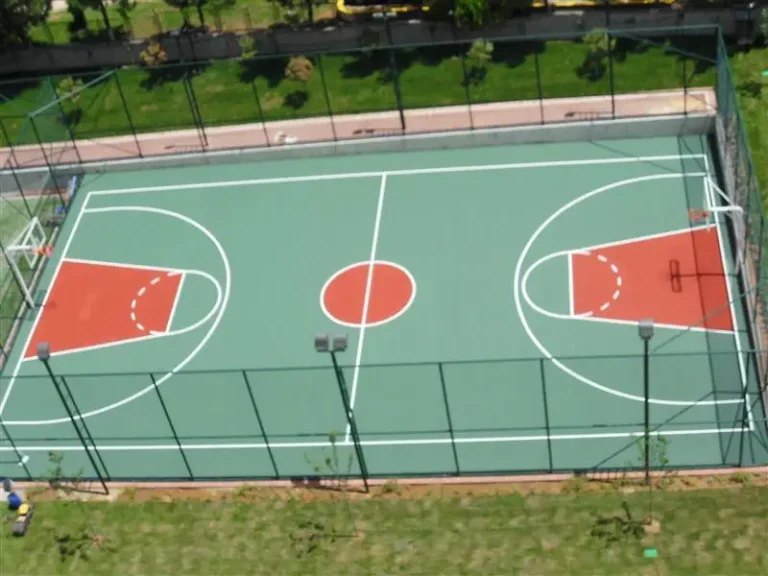 Basketbol Sahası Çizgileri (Okul)
