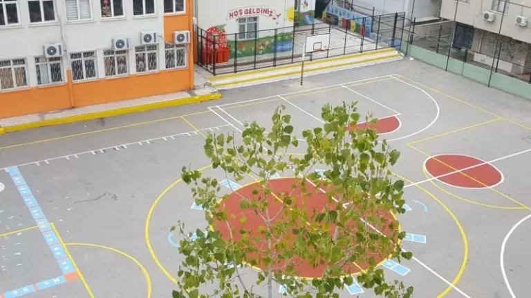 Oyun Alanları ve Parkur Çizgileri Boyama