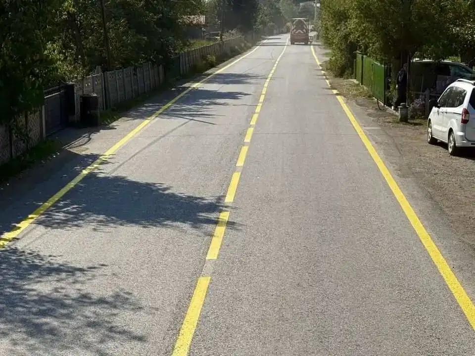 Asfalt Yol Çizgi ve Şerit Boya Uygulamaları