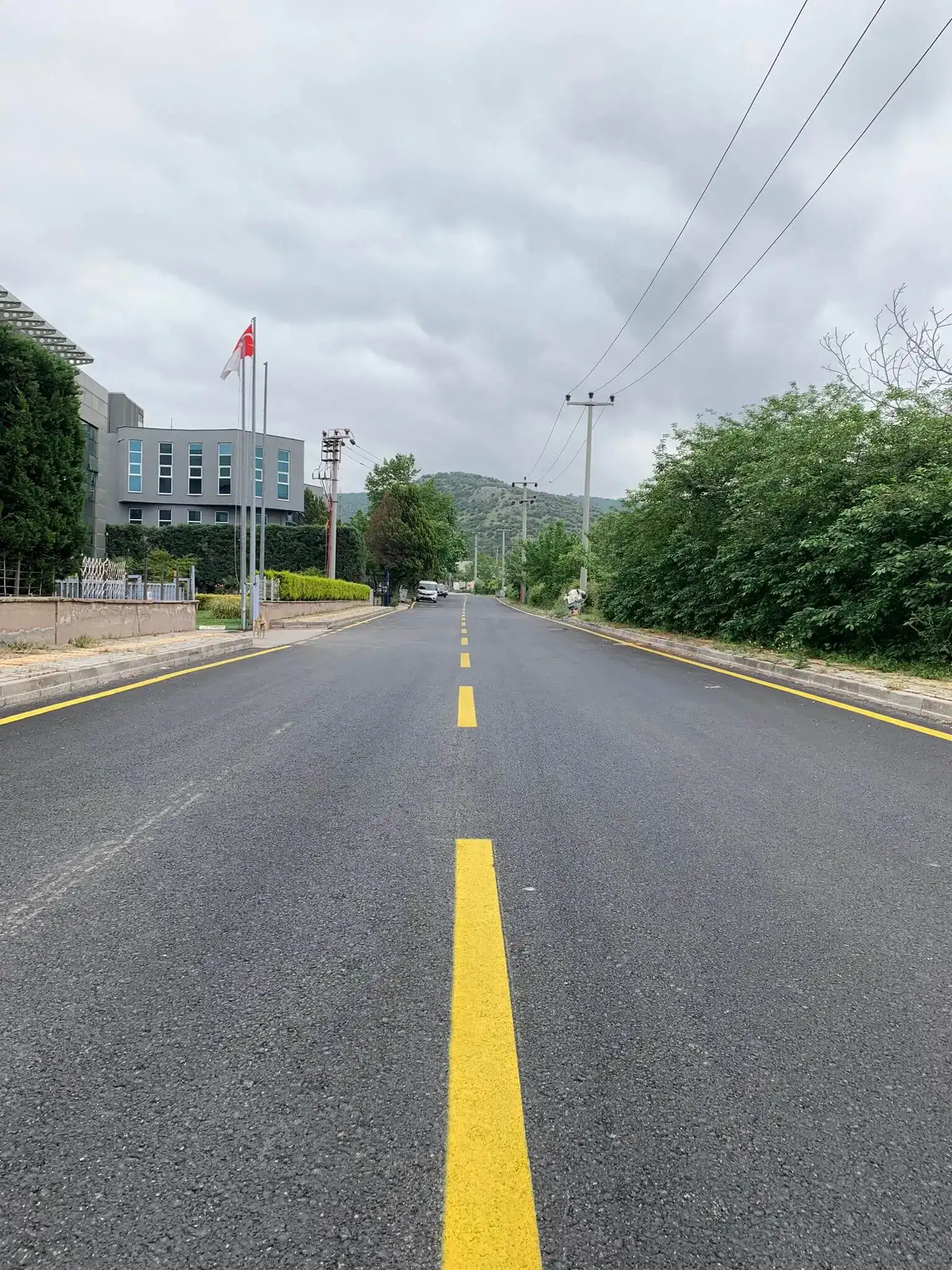 Asfalt Yol Çizgi ve Şerit Boya Uygulamaları