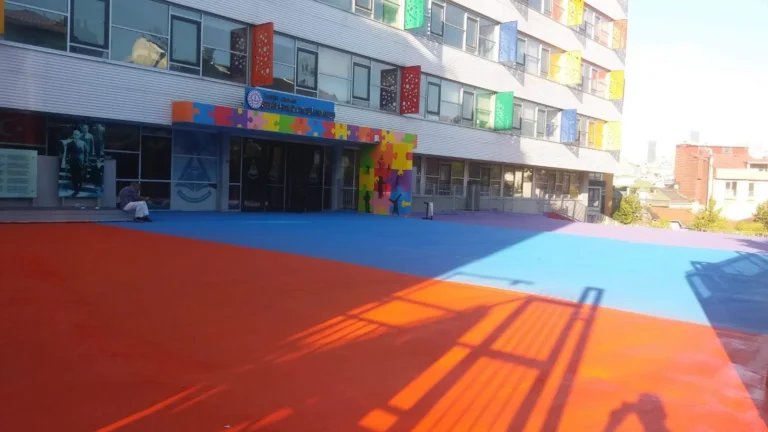 Dekoratif Bahçe Zemin Boyama Uygulamaları