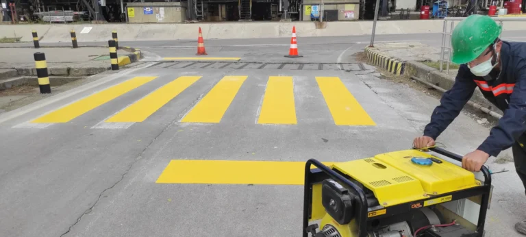 MMA Esaslı Çift Komponent Yol Çizgi Boyası Uygulamaları