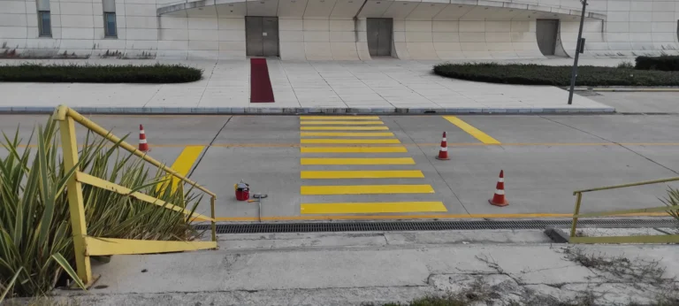 MMA Esaslı Çift Komponent Yol Çizgi Boyası Uygulamaları