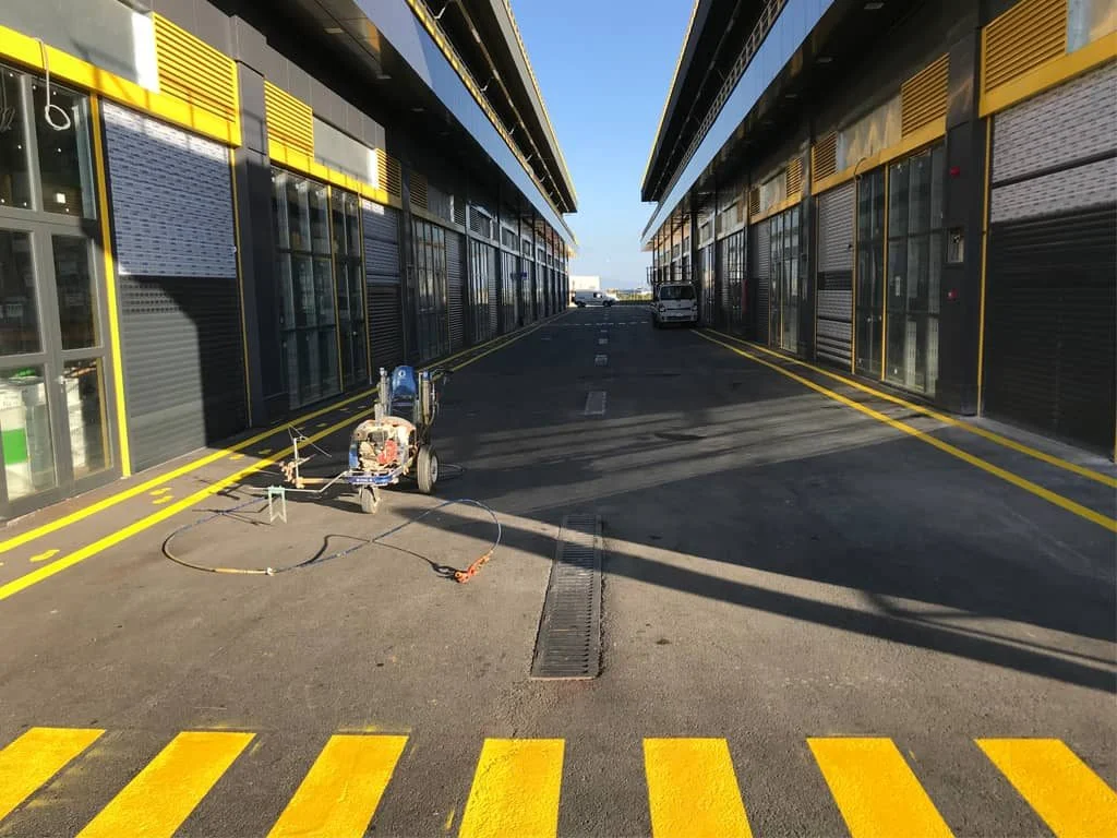 MMA Esaslı Çift Komponent Yol Çizgi Boyası Uygulamaları