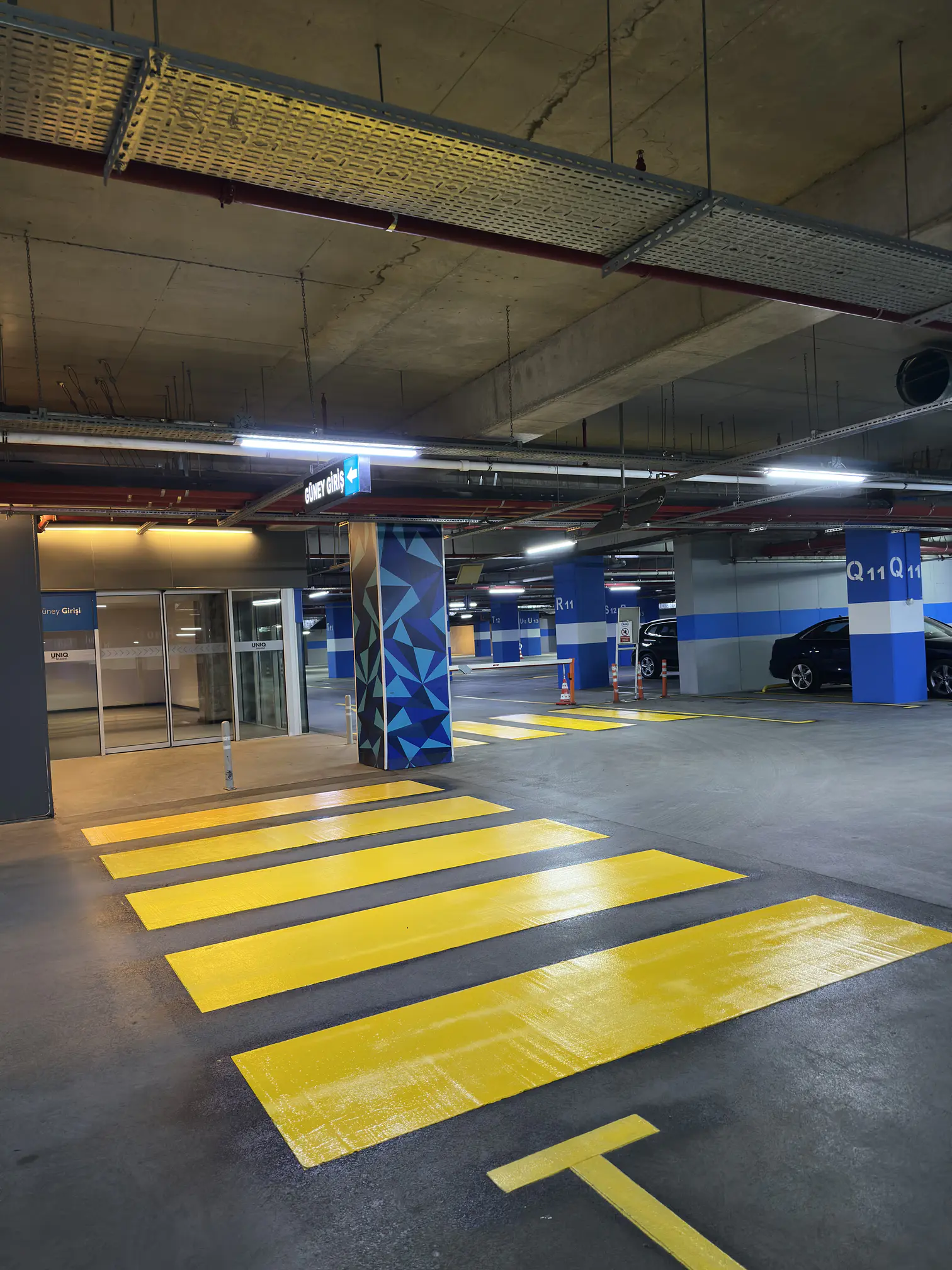 Kapalı Otopark Uygulamaları
